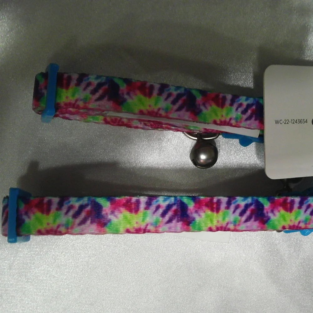 Whisker City Tie-Dye Easy Release Cat Collar